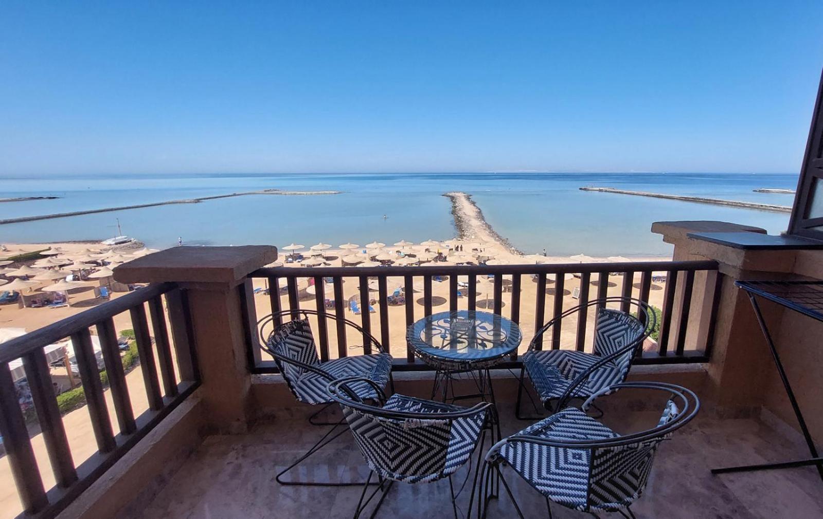Comfort Zone At Turtles Beach Resort Hurghada Exterior foto